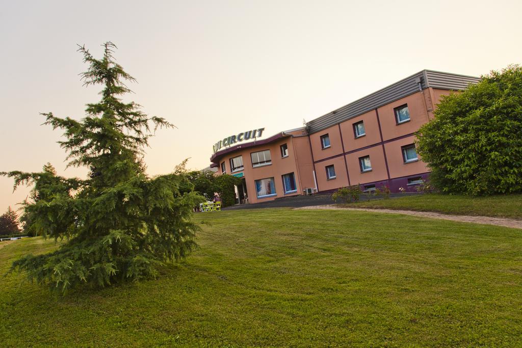 Cit'Hotel Du Circuit Мани-Кур Екстериор снимка